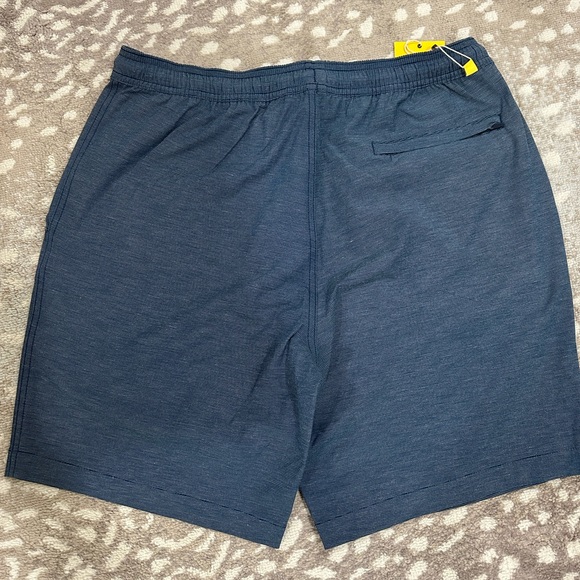COPY - NWT: Men’s Duck Head St. Mark’s Water Shorts (size Medium) - Picture 3 of 5